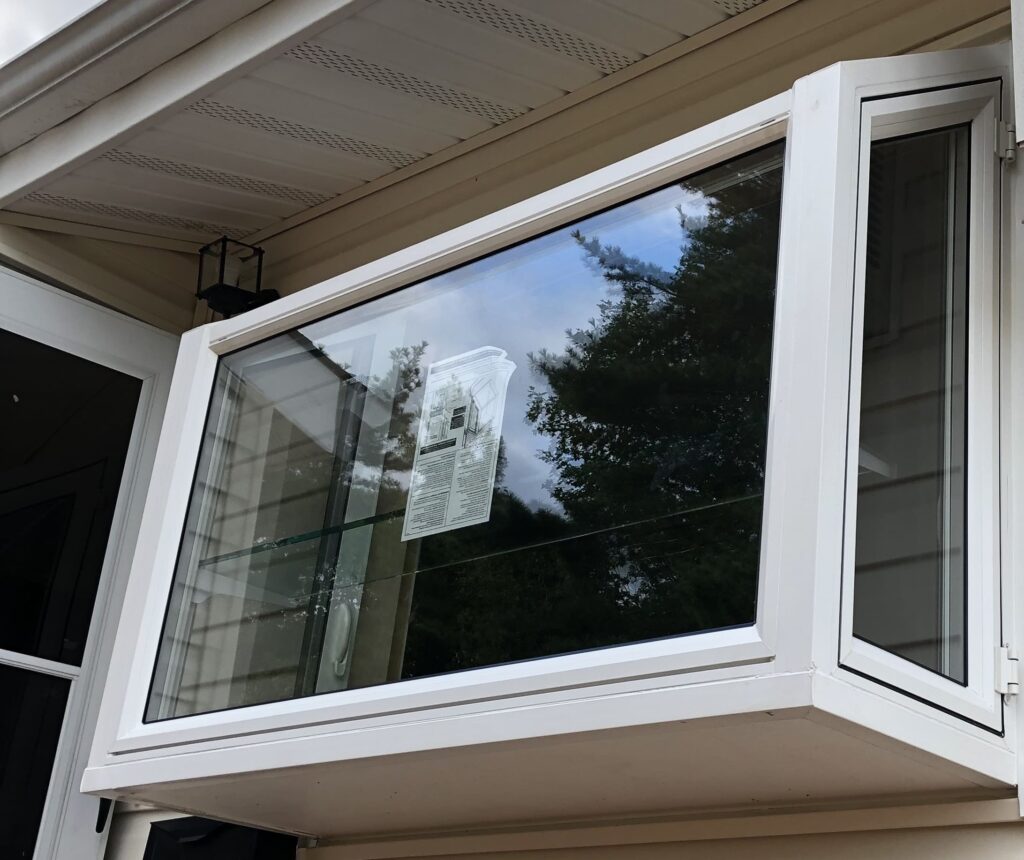 bay window rockford il